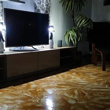 아파트 Sisters House